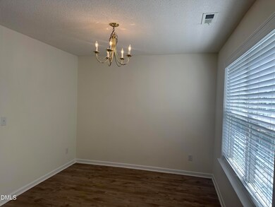 124 Fairford Dr, Holly Springs, NC 27540 - photo 6