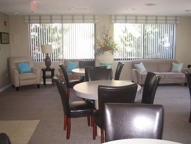 1002 Paradise Rd unit PHQ, Swampscott, MA 01907 - photo 3