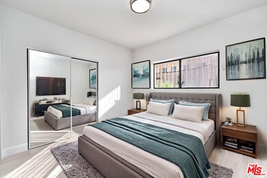 536 N Oxford Ave unit 536, Los Angeles, CA 90004 - photo 3