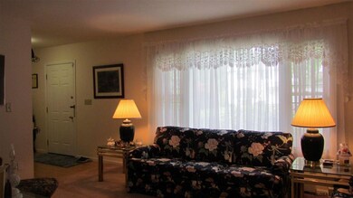 4 Ann Lee Ct, Latham, NY 12110 - photo 3