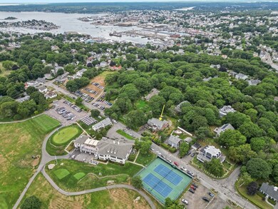 35 Beach Rd, Gloucester, MA 01930 - photo 4