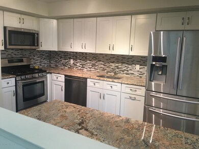 185 Lamped Loop unit A, Staten Island, NY 10314 - photo 7