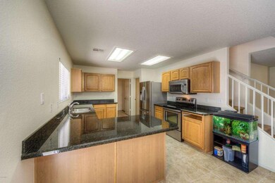 006_Breakfast Bar - Kitchen