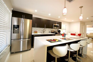 Kitchen and quartz counter tops