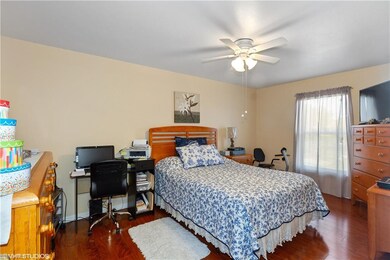 223 Blackstone Dr, Fort Myers, FL 33913 - photo 6