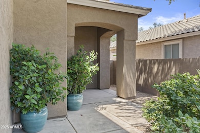 Ranch Ct Front Walk