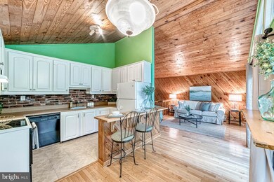 8301 N Point Rd, Manassas, VA 20112 - photo 7