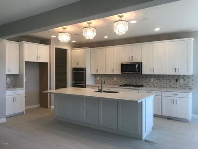 4011 - Full Kitchen View