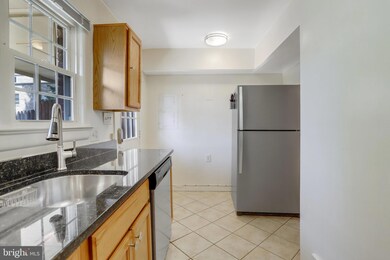 413 W Broad St unit 7, Falls Church, VA 22046 - photo 6