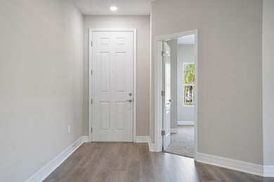 840 Salina St SE - 6
