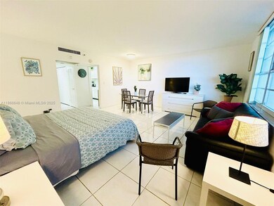 The Decoplage unit 525, Miami Beach, FL 33139 - photo 2