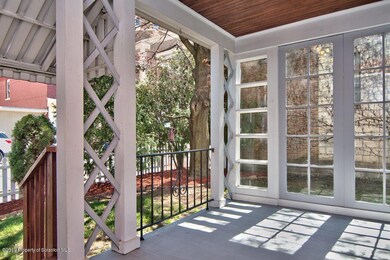 301 Grant St, Olyphant, PA 18447 - photo 4