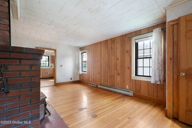 13 Carlisle Ct, Albany, NY 12209 - photo 4