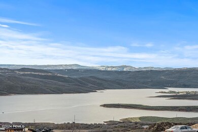 1414 W Skyridge Dr, Mayflower Mnt, UT 84032 - photo 2