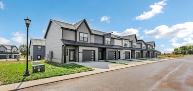 1301 Jonathan Wade Cir unit 1301, Clarksville, TN 37043 - photo 3