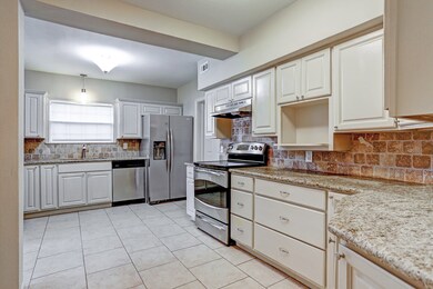 3211 Parkwood Dr, Houston, TX 77021 - photo 4