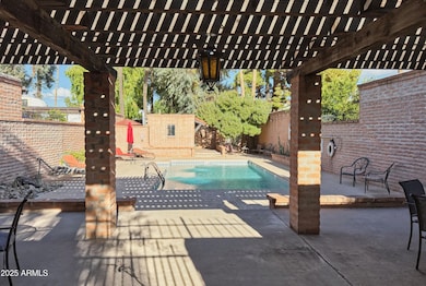 3032 N 32nd St unit 69, Phoenix, AZ 85018 - photo 2