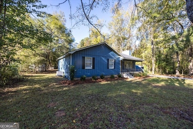 221 Jefferson Cir, Macon, GA 31220 - photo 2