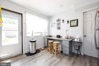 307 Paul Cir, Downingtown, PA 19335 - photo 5