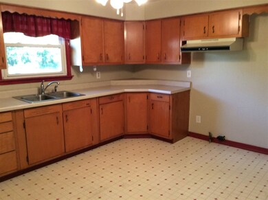 4100 N New York Ave, Muncie, IN 47304 - photo 2