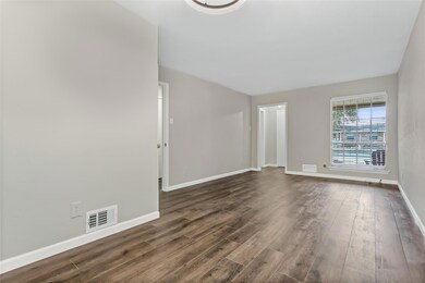 7551 Brentcove Cir, Dallas, TX 75214 - photo 5