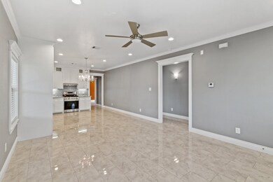 3905 Melbourne St, Houston, TX 77026 - photo 6