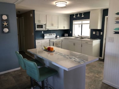 125 Danny Dr, Valrico, FL 33594 - photo 7