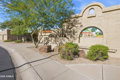 2920 W Juniper Ave, Phoenix, AZ 85053 - photo 2