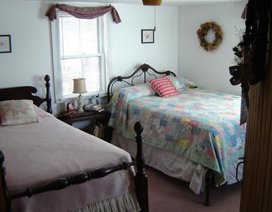 Bedroom. Guest room