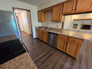 307 Forest Dr, Mountain Home, AR 72653 - photo 7