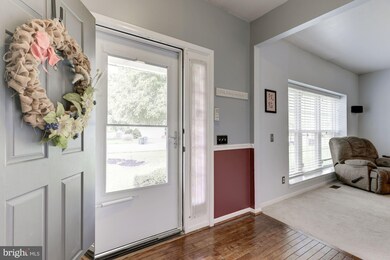 8571 Yoder St, Manassas, VA 20110 - photo 3
