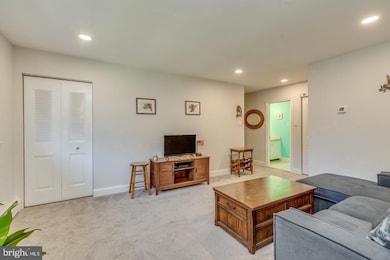 340 Woodlawn Terrace unit F5, Collingswood, NJ 08108 - photo 6