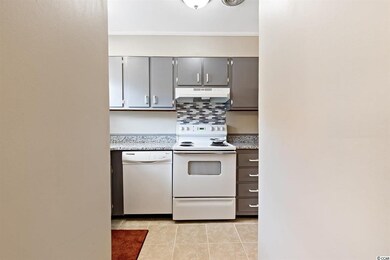 4505 N Kings Hwy unit B3, Myrtle Beach, SC 29577 - photo 2