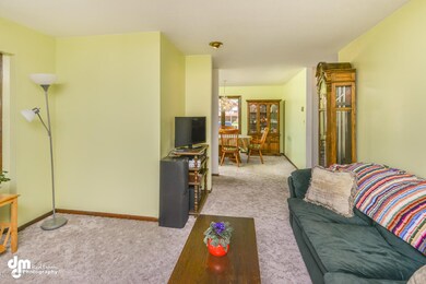 9541 Emerald St Anchorage AK-large-005-2