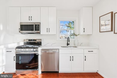 13165 Broadmore Rd, Silver Spring, MD 20904 - photo 3