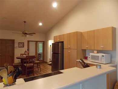 1025 Mars Ln, Poplar Bluff, MO 63901 - photo 5