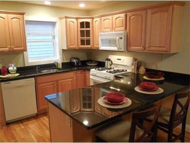 124D W 7th St unit 14, Boston, MA 02127 - photo 4