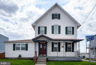 172 Nissley St, Middletown, PA 17057 - photo 2