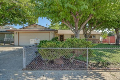 Welcome to 3305 Adams Ln