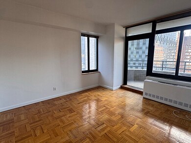 The Kingsley unit 1208, New York, NY 10021 - photo 5