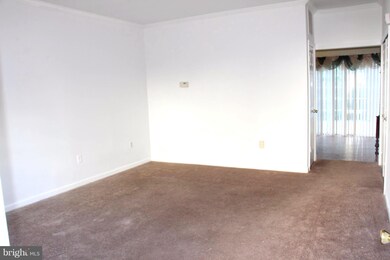 7233 Parsons Ct, Alexandria, VA 22306 - photo 4