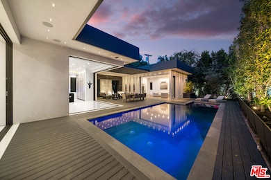 4458 Mammoth Ave, Sherman Oaks, CA 91423 - photo 5