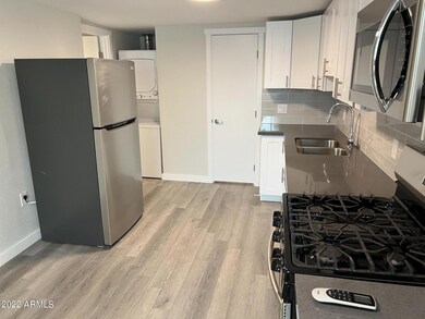 1913 N 25th Place unit B, Phoenix, AZ 85008 - photo 5