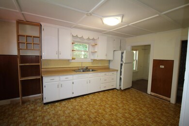 14 Gage St, Dover, NH 03820 - photo 4