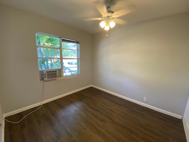 428 Roseland Dr unit 3, West Palm Beach, FL 33405 - photo 7