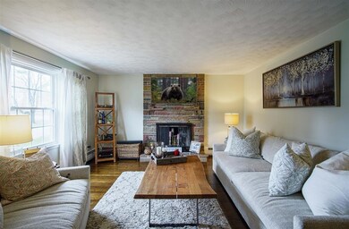 17 Kerry Craig Cir, Northborough, MA 01532 - photo 3