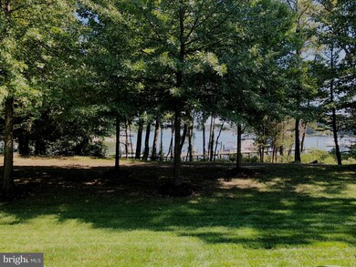 14228 Foxhall Rd, Dowell, MD 20629 - photo 7