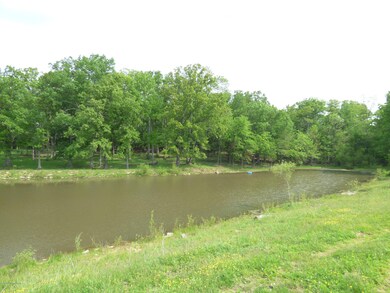 1251 Bethel Church Rd, Mount Washington, KY 40047 - photo 4