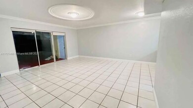 15410 SW 82nd Ln unit 811, Miami, FL 33193 - photo 3