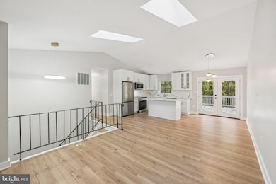 8815 Falling Leaf Dr, Owings, MD 20736 - photo 6